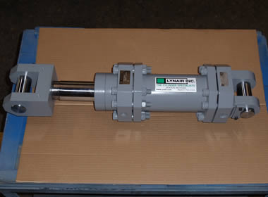 Lynair Cylinders
